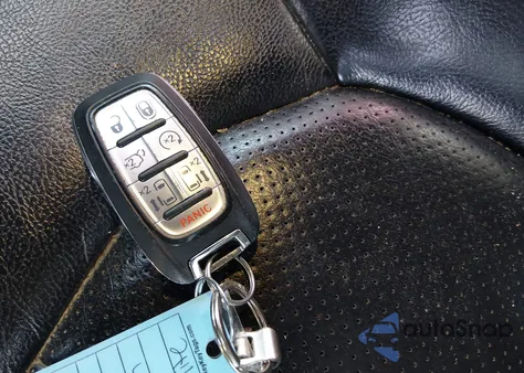 2020 Chrysler Pacifica Touring L from USA, damaged, VIN 2C4RC1BG7LR116286